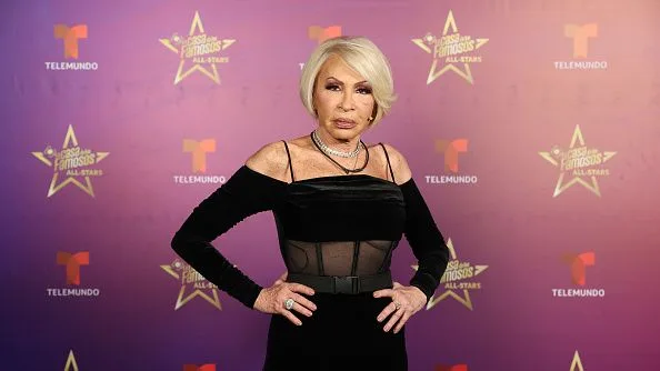 Laura Bozzo, ingresada y operada de urgencia en un hospital en Acapulco tras sufrir fuertes dolores abdominales