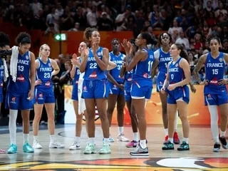 Coupe du monde de basket. « Garder la tête haute » : les Bleues entre fierté et déception après la finale perdue