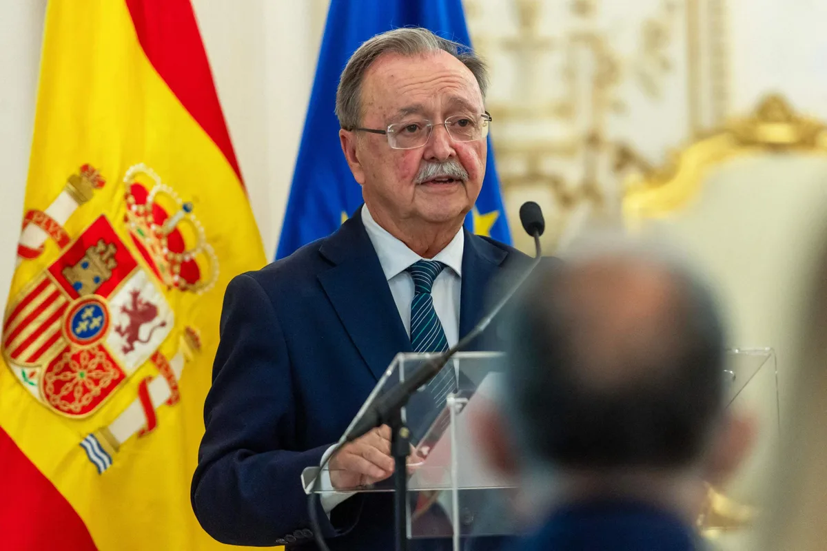 La Asamblea de Ceuta exige al Gobierno por unanimidad que actúe ya para "evitar el desastre": "La ciudad ha perdido su forma de vida"