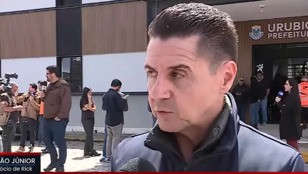 Sócio de Rick foi convidado a viajar no helicóptero que caiu, mas decidiu ir de carro