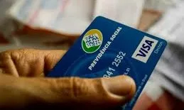 Demora do INSS em avaliar e conceder benefício gera danos morais