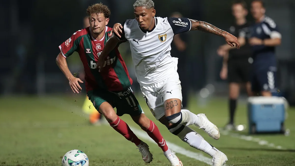 Liga Portugal (2ªJ): Resumo Famalicão 1-2 Marítimo