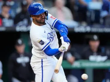 Royals snap a 5-game skid with a 5-4 win over White Sox, delaying Chicago's bid for a playoff berth