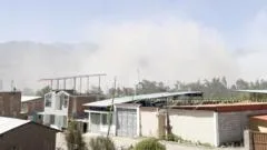 Peru earthquake damages buildings and causes power cuts