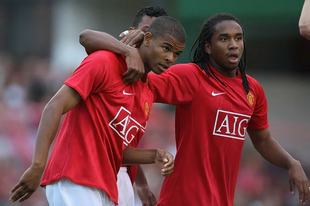 Ex-Manchester United detalha vício em drogas durante a carreira: "Piorou depois que me aposentei"