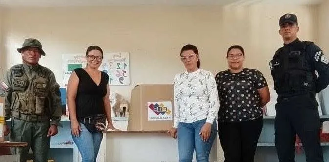 Sin contratiempos se instalaron mesas de votación para la consulta en Maracaibo