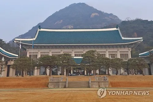 靑, 北 단거리 탄도미사일 발사에 긴급 안보상황 점검회의 개최