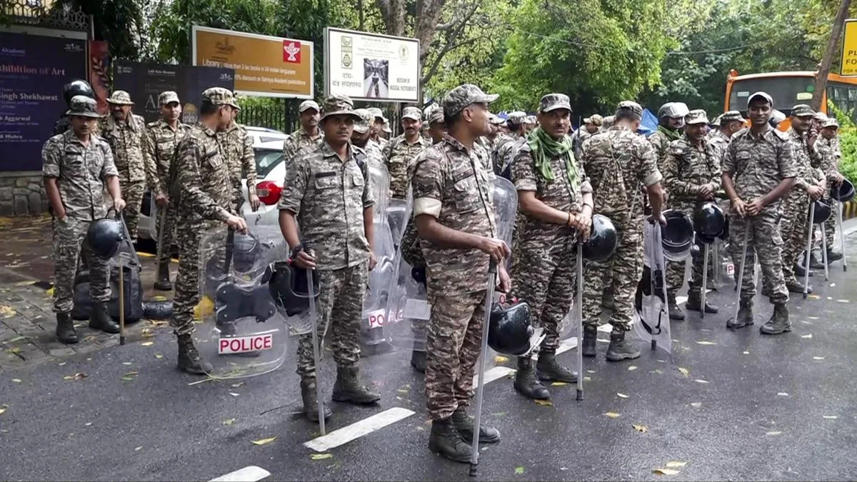 March to Supreme Court: Who is attending, why the CJI declined, and what Delhi curbs look like on day three