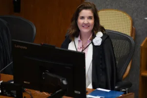Falta de intimação pessoal de devedor mantém anulação de leilão