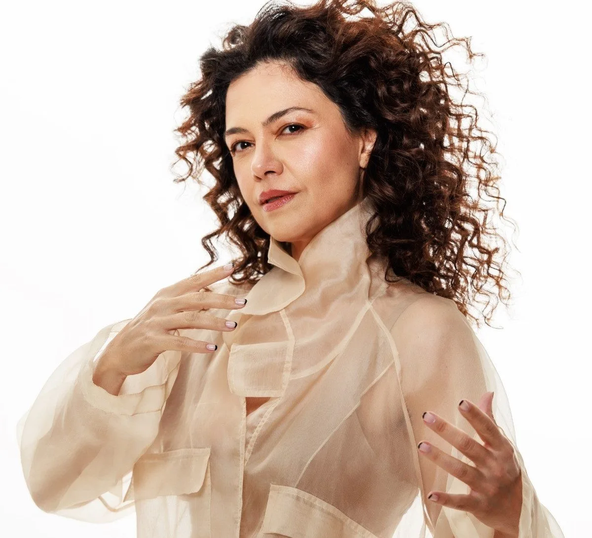 A nova música de Carol Fazu