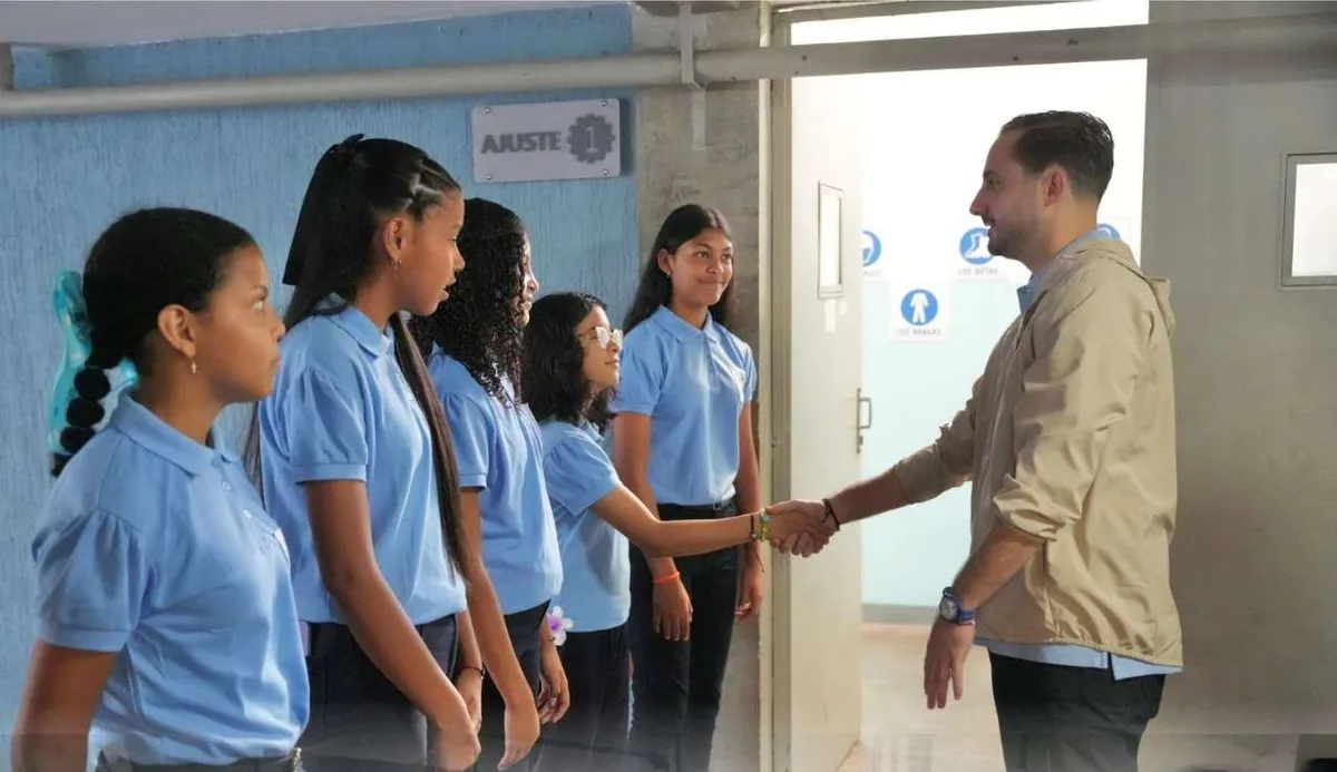 Estudiantes presentan propuestas para potenciar su formación en la Escuela Técnica MacGregor