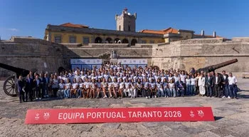 Taranto2026. Bandeira portuguesa já ondeia na `Vila` após momento simbólico