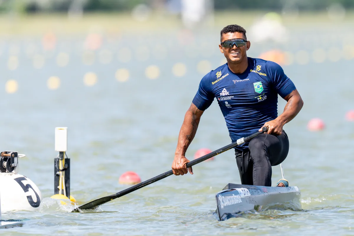 Isaquias volta ao Mundial em busca da 15ª medalha e de olho nas Olimpíadas; veja onde assistir