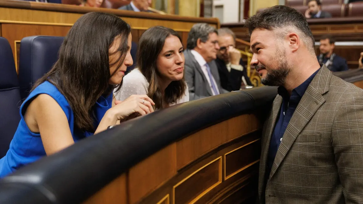 Pero ¿quién se presenta aquí?