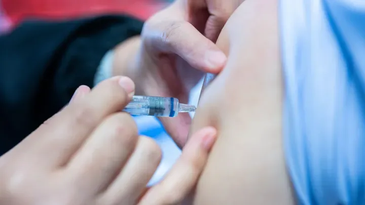 Les rumeurs qui ont changé le monde 6/10 : "Les vaccins nous rendent malades"