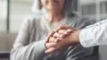 Alzheimer: cuidar al enfermo sin dejar de vivir, la clave para evitar que el cuidador se desgaste