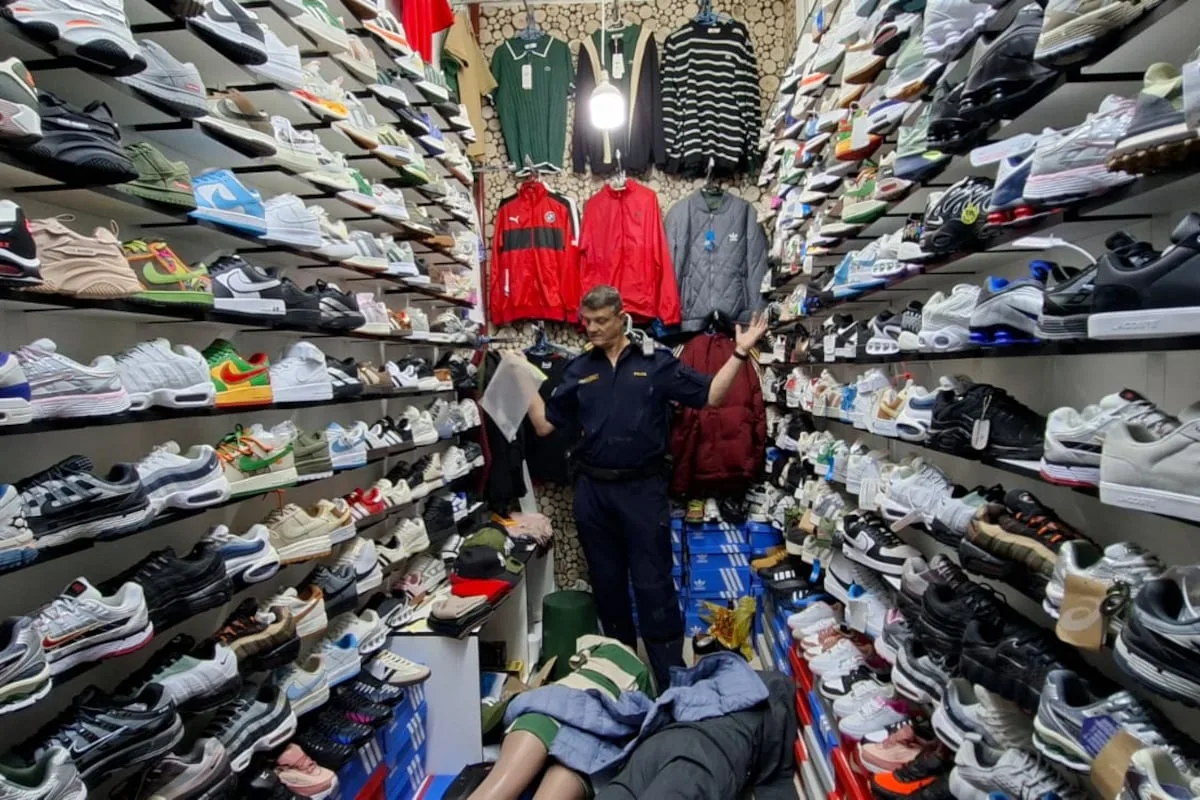 Police seize counterfeit goods worth over R160m in Johannesburg CBD