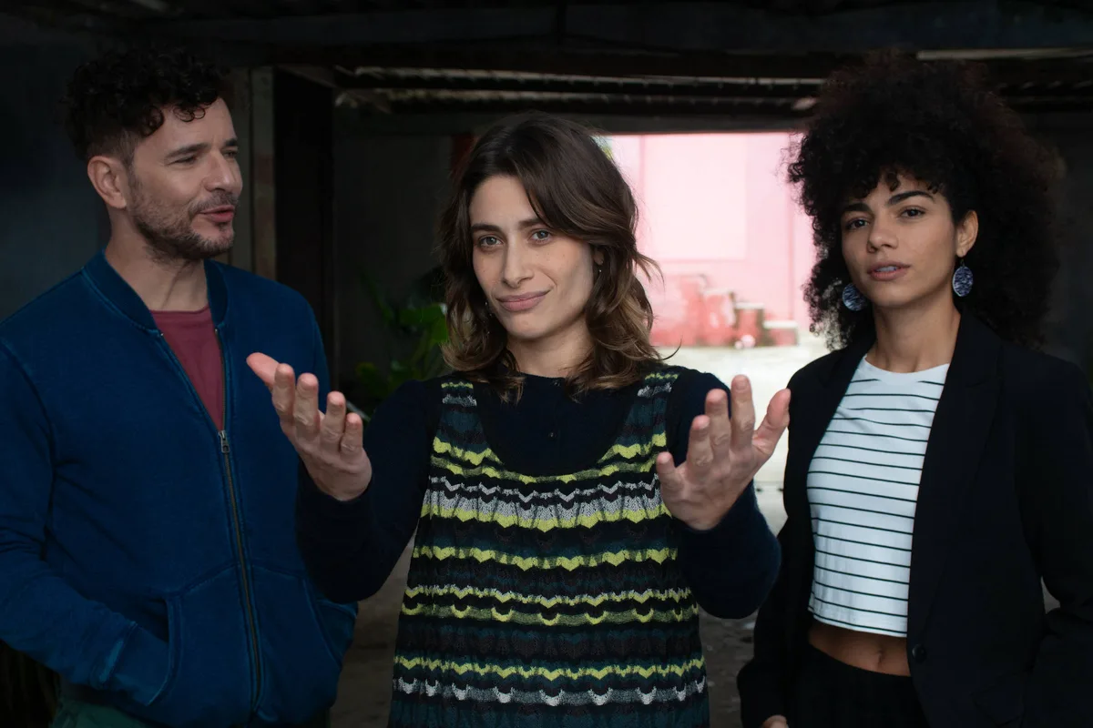 Folha promove pré-estreia de 'Muito Prazer' com Jorge Furtado, Luisa Arraes e Daniel de Oliveira