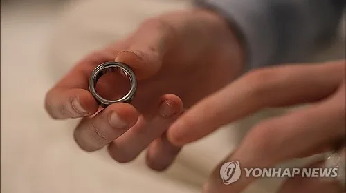스마트반지 오우라, 美서 집단소송…"동전던지기 수준 수면측정"