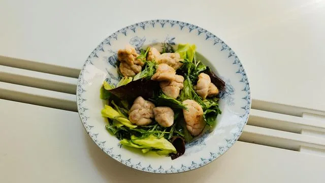 Kalbsbries mit Blattsalat: Dieses Rezept ist (b)riesig!