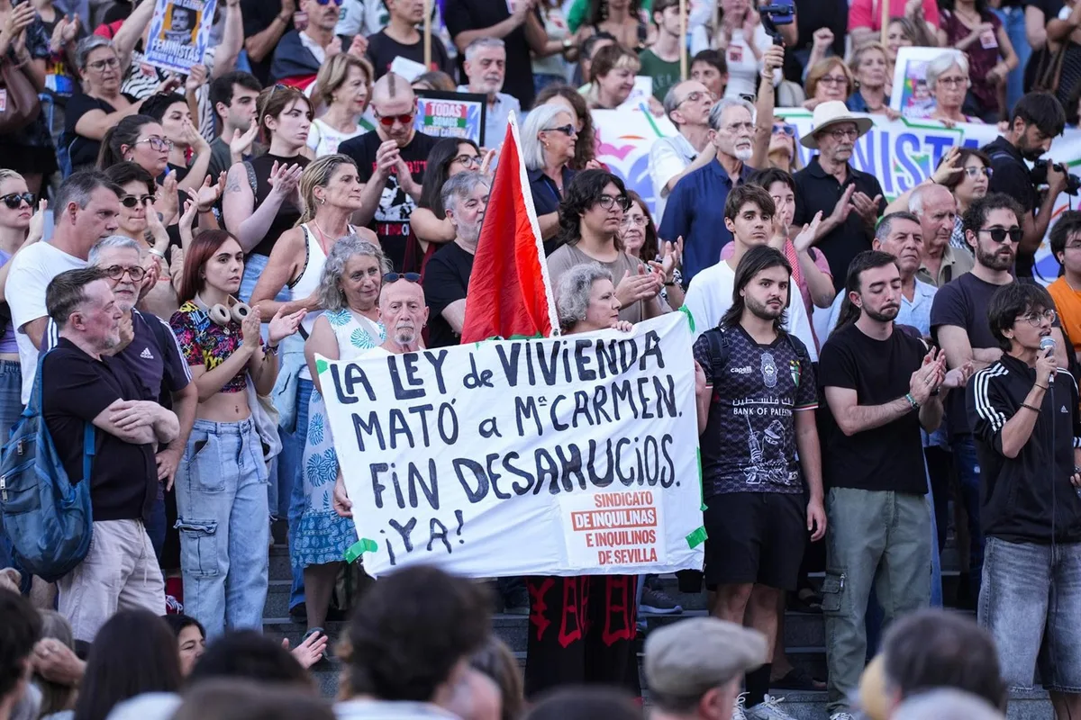 Jupol acusa a delegaciones del Gobierno de dejar a los policías sin órdenes de servicio en las protestas por la vivienda