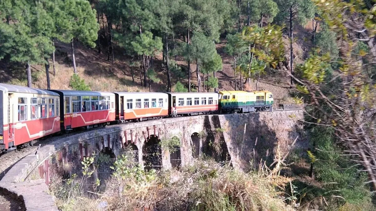 Shimla-Kalka toy train service hit by hill slip, over 400 passengers rescued