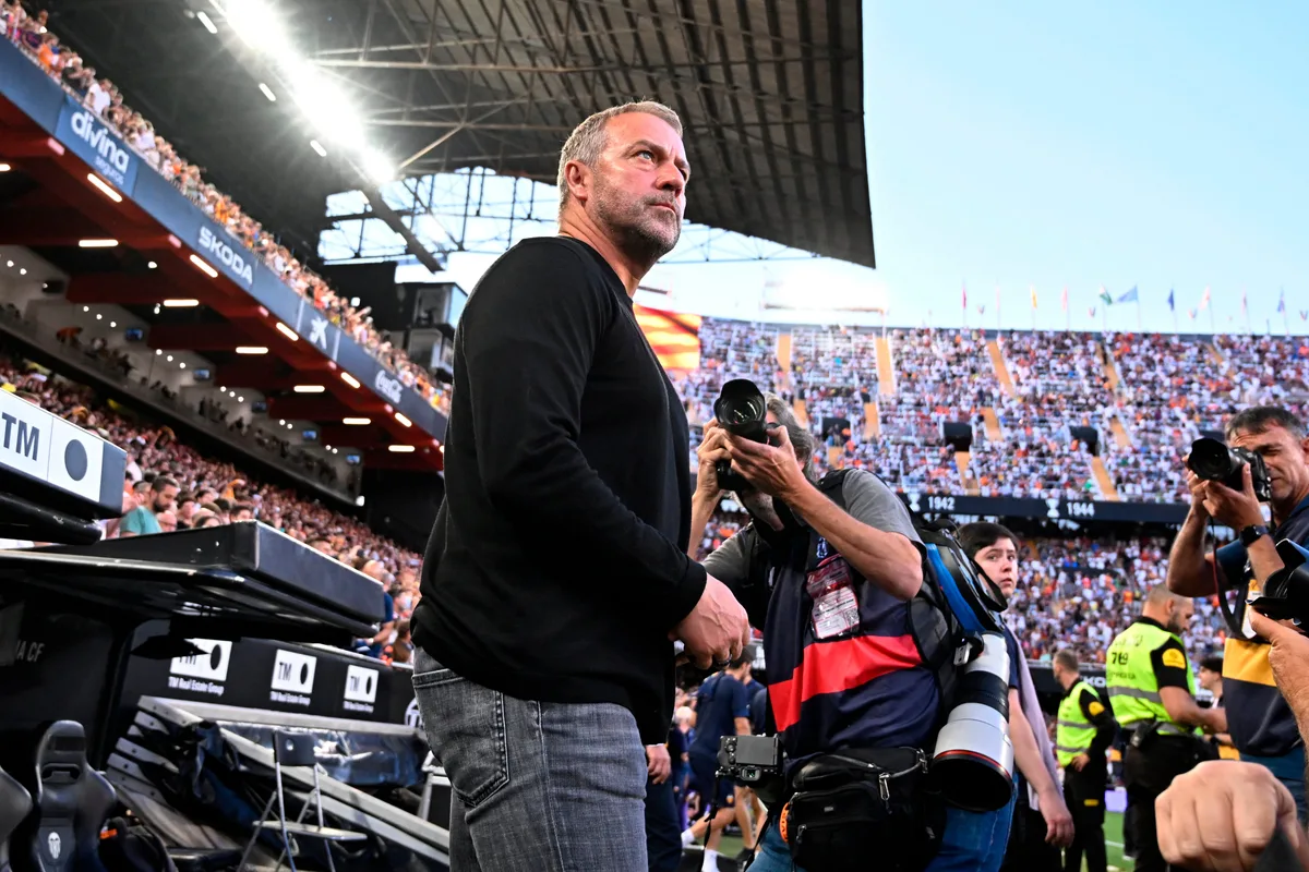 Hansi Flick, a por Cruyff, Guardiola y Luis Enrique: los récords que persigue en su tercera temporada con el FC Barcelona