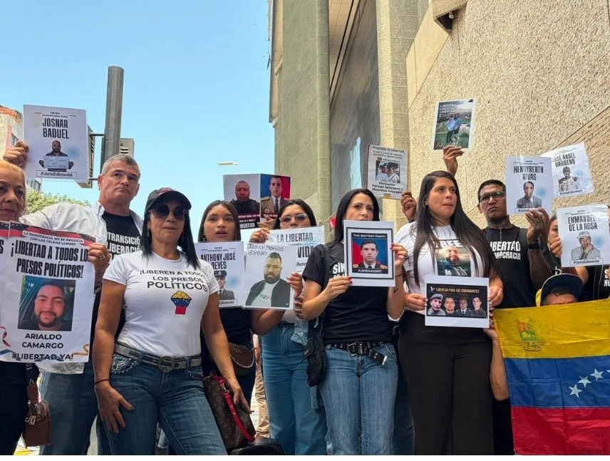 Foro Penal contabiliza 328 presos políticos