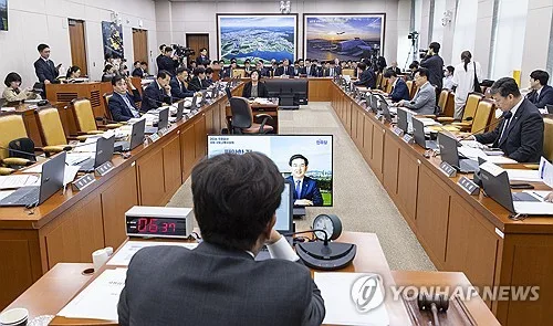 與 "국민혜택"·野 "졸속"…국토위 국감서 'KTX·SRT통합' 공방(종합)