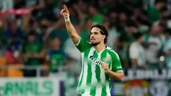 Flick elogia “carrasco” do FC Porto na Champions: «Marcou um golo incrível»