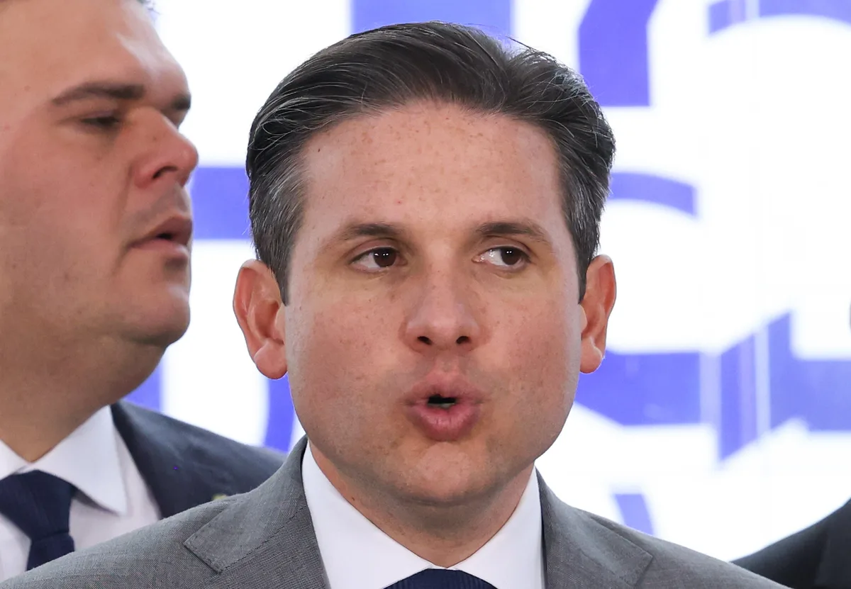 PT articula apoio à reeleição de Hugo Motta