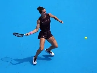 WTA 1000 de Cincinnati. Qualifiée après l’abandon de son adversaire, Loïs Boisson rejoint Diane Parry au 3e tour