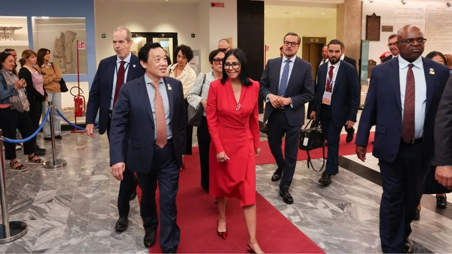 residenta Delcy Rodríguez sostuvo encuentro en Roma con el director General de la FAO
