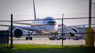 Schaden an Flugzeug: Klingbeil verpasst Kabinettsitzung