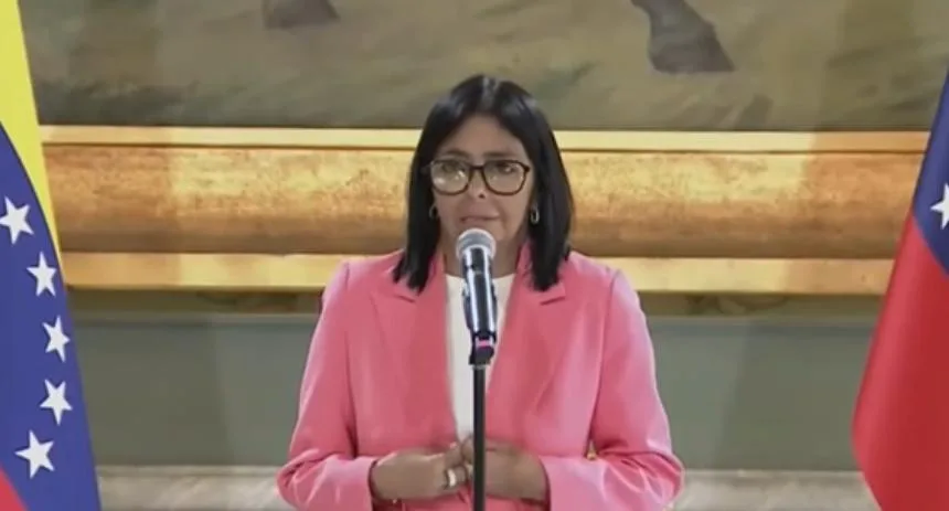 Delcy Rodríguez firmó acuerdos con tres empresas internacionales para explotación y exportación de gas