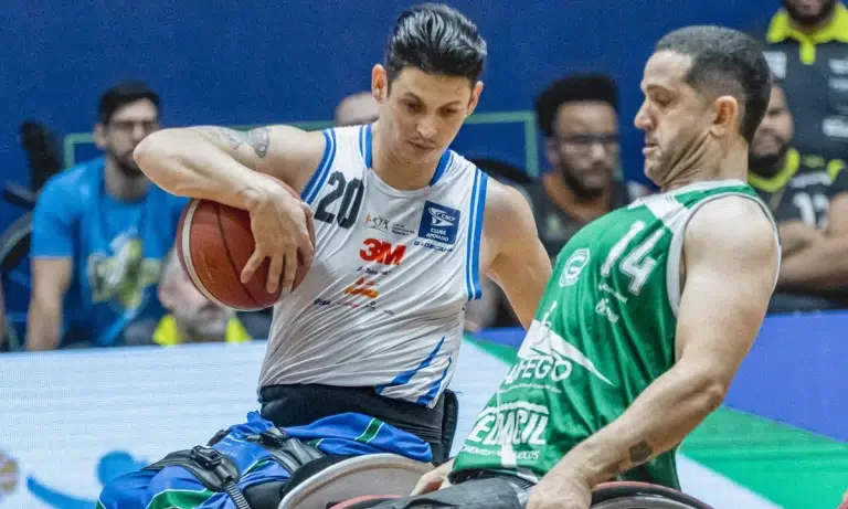 Começo desastroso determina derrota do Brasil na estreia do Qualificatório