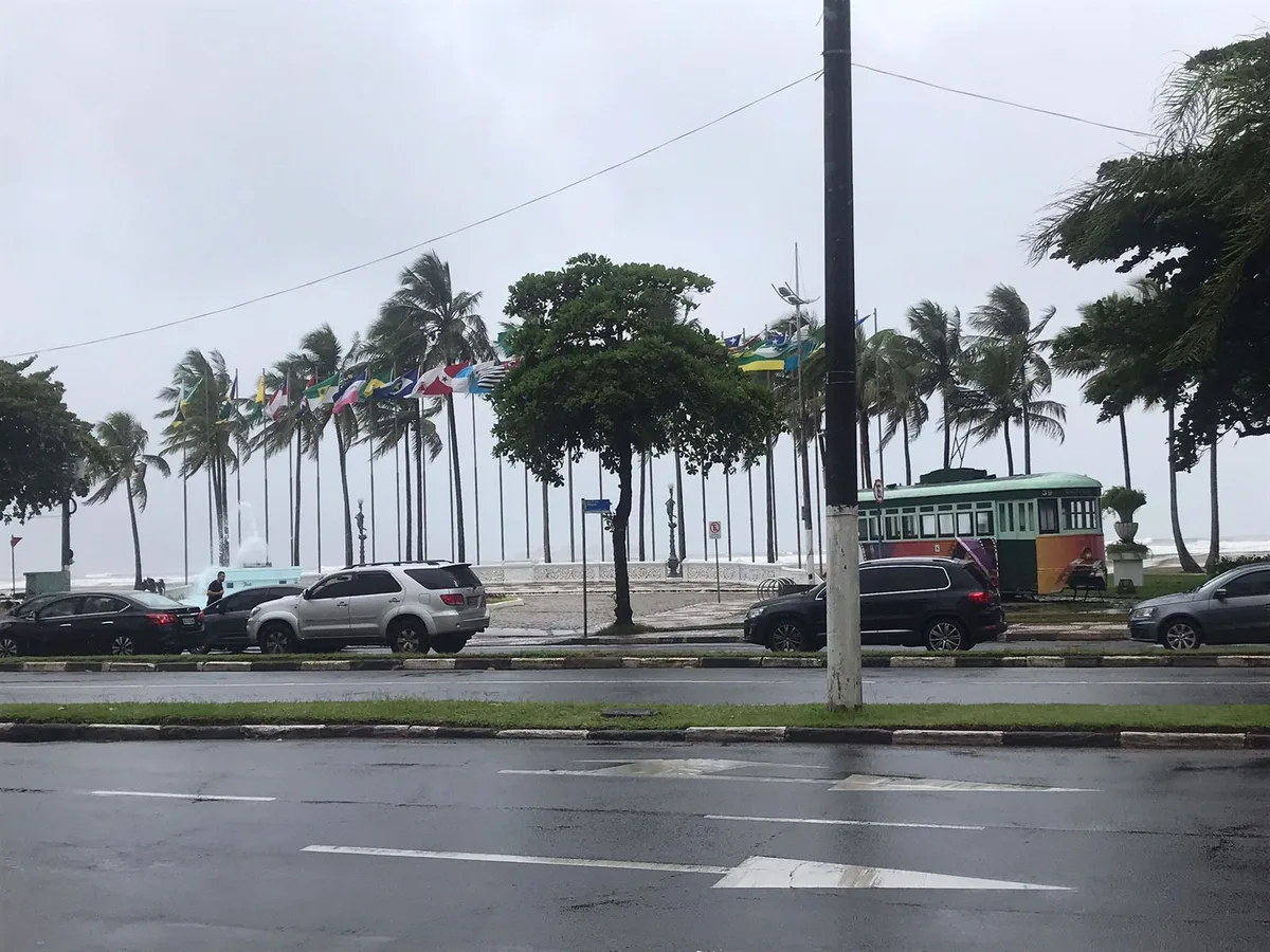 Inmet emite aviso de vendaval para RJ, SP e ES; ciclone se forma nesta sexta