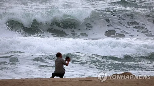 강원 일교차 최대 15도…해안 너울성 물결 주의