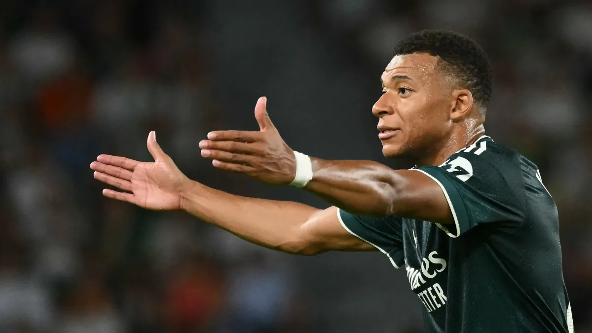 Gegen Schlusslicht: Real verspielt 2:0-Führung und zittert sich noch zum Sieg