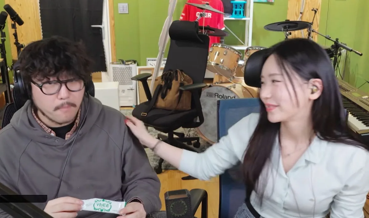 [전문] 송하예 결혼, 예비신랑은 103만 유튜버 조매력 “내 편이 되어주는 사람”