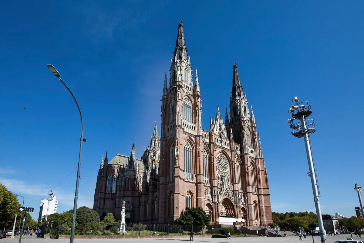 La Catedral de La Plata se impuso a las grandes iglesias europeas en el Mundial que se jugó en Instagram