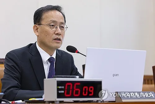 이형일, 레버리지 ETF 논란에 "취지와 달리 변동성 확대…송구"(종합)