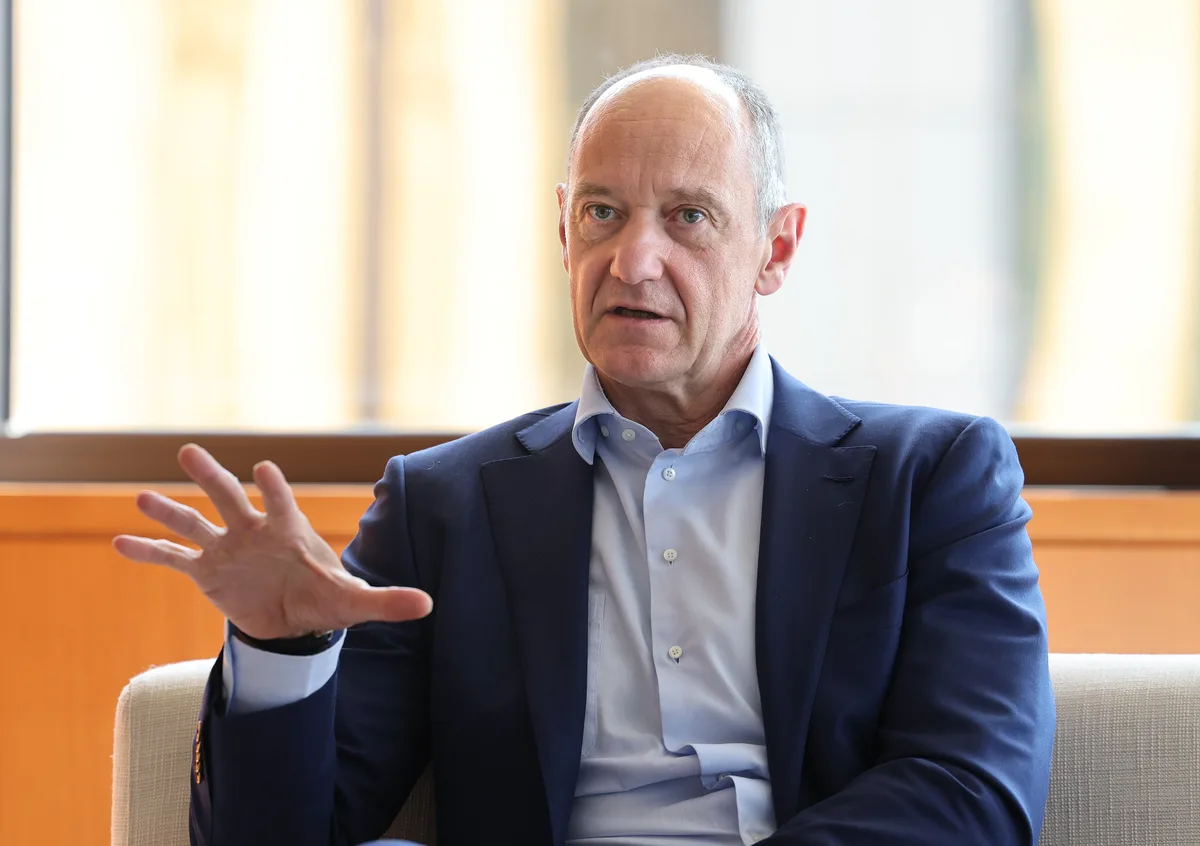 Roland Busch (Siemens): “Cualquier postura que vaya en contra de la diversidad no es buena para Alemania ni para la empresa”