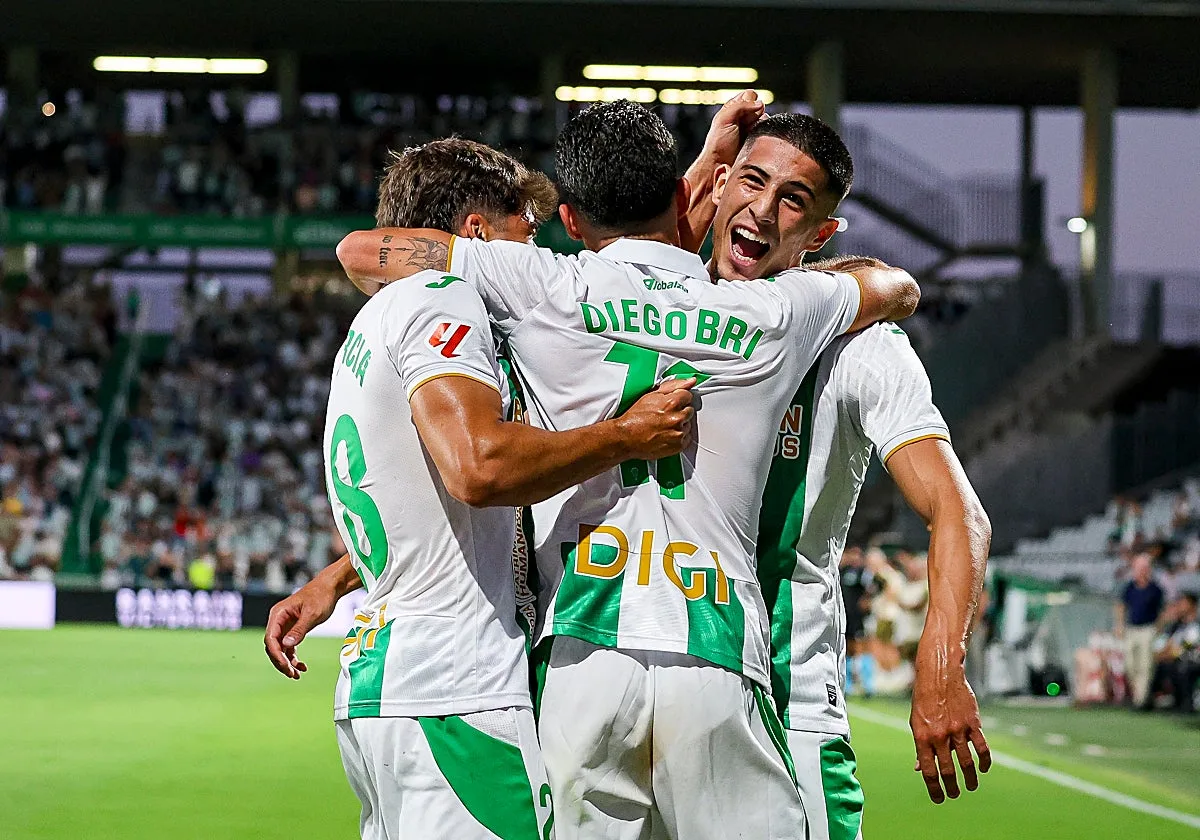 El primer mes del Córdoba CF deja una ligera mejoría desde su regreso a Segunda, aunque mantiene varias tareas por resolver