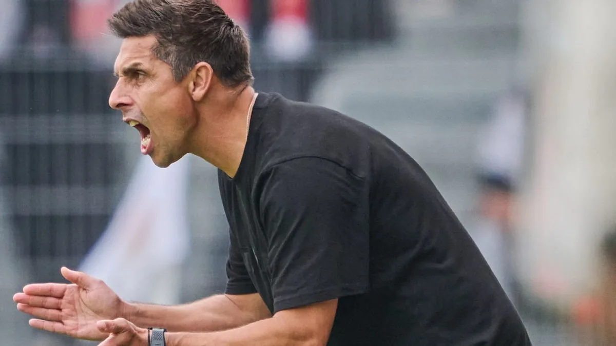 Es geht um Ketten-Karussell - Was Rapp bei St. Pauli „scheißegal“ ist