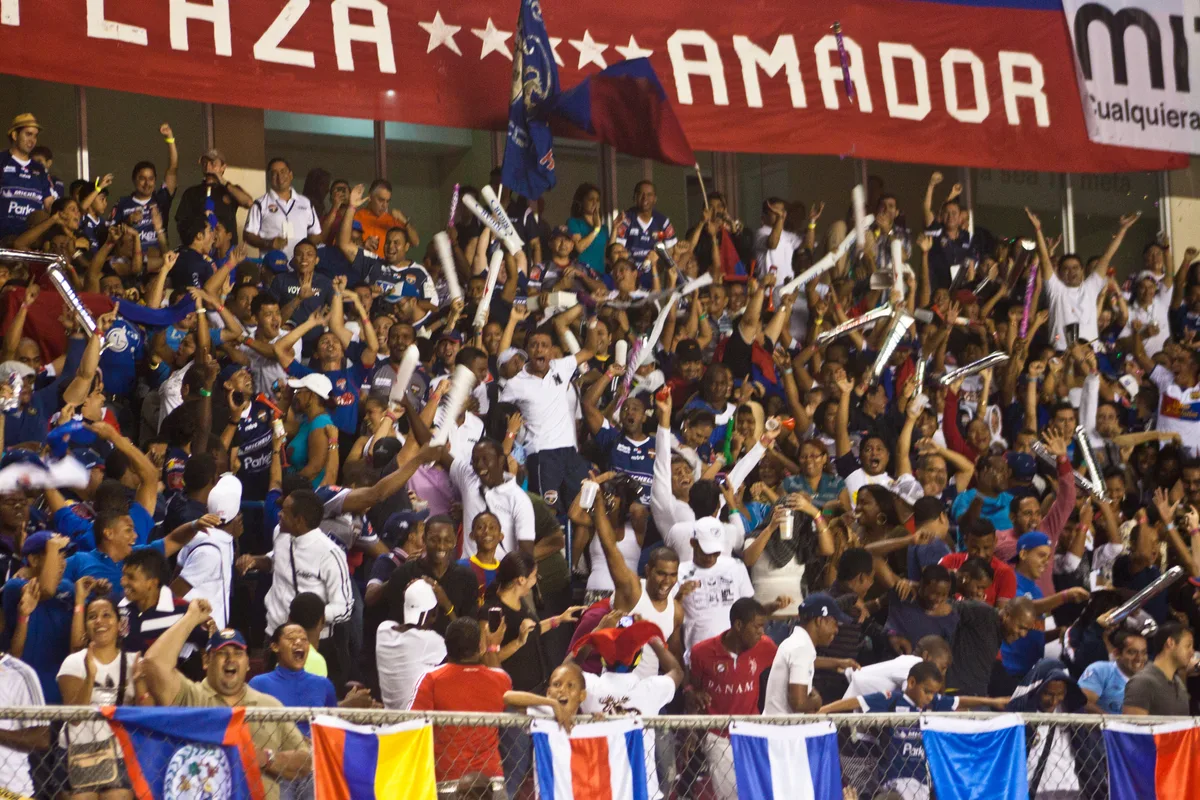 El terremoto de magnitud 7.5 detiene el fútbol panameño y activa protocolos de revisión en los estadios