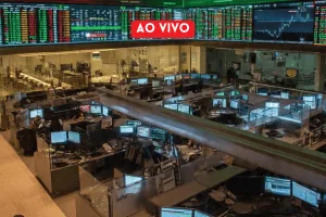 Ibovespa Hoje Ao Vivo: Bolsa oscila com pesquisas no radar; PETR4 sobe