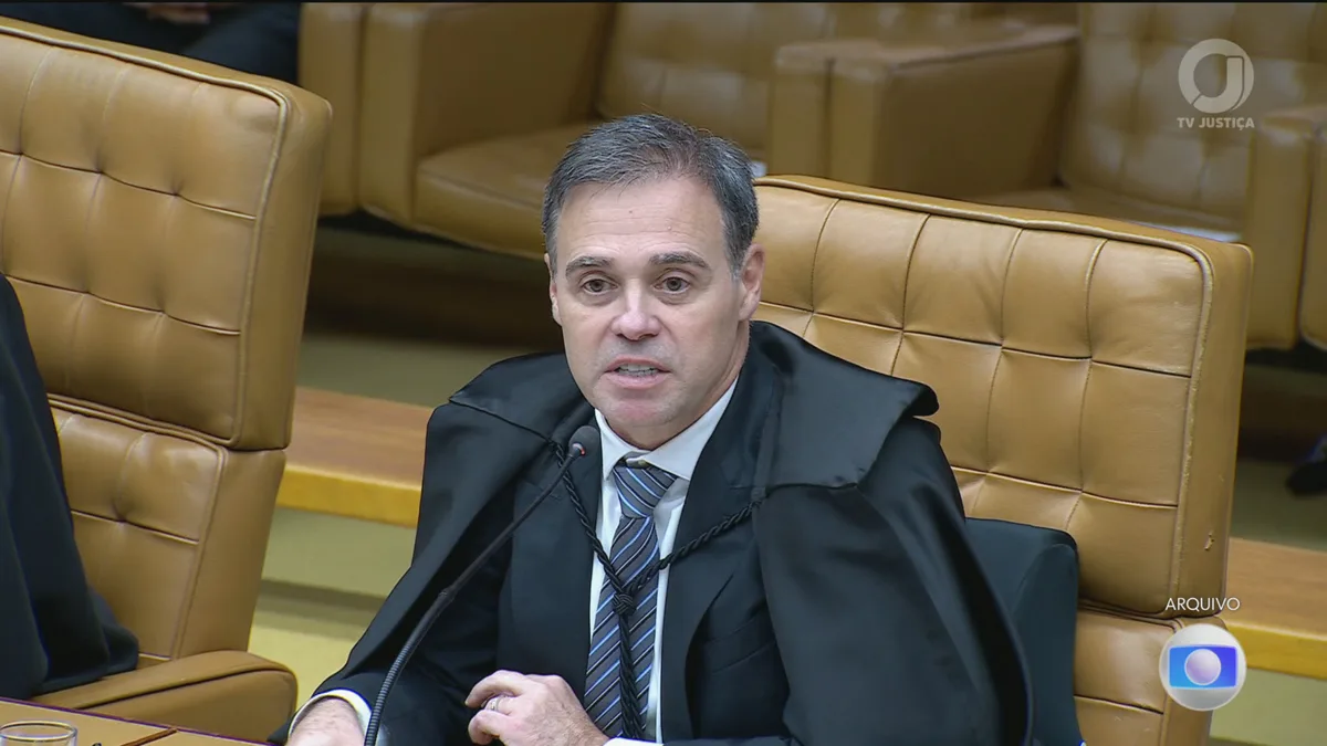 André Mendonça libera sigilo de investigações do caso Master em dia marcado por embates entre ministros do Supremo