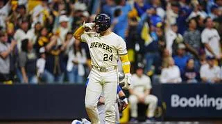 MLB: William Contreras tuvo jornada perfecta con el madero