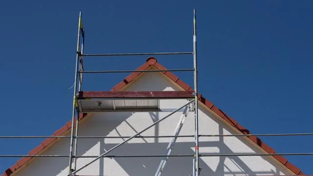 Wohnungsbau: Zahl der Baugenehmigungen im ersten Halbjahr deutlich gestiegen